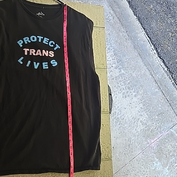 The Phluid Project Charcoal Tee with Empowering Message - Picture 8 of 9